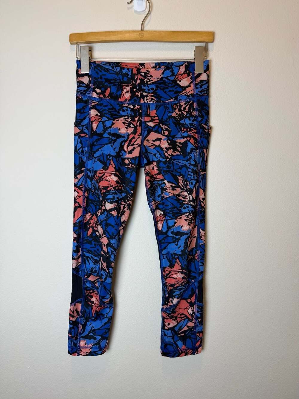Lululemon Pace Rival Crop Size 4 Soul Cycle